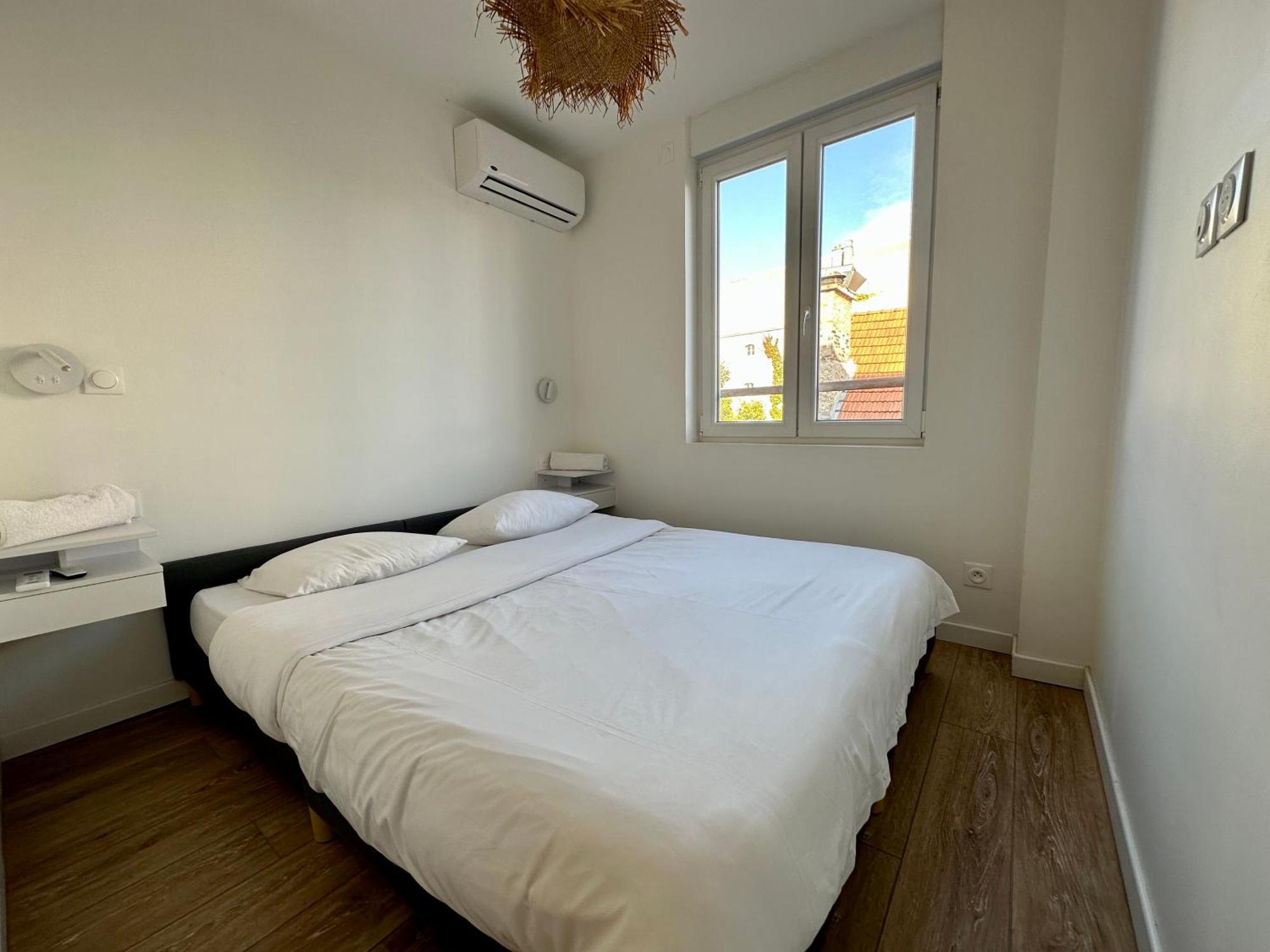 Petra - Appartement Climatise En Hypercentre Reims Esterno foto